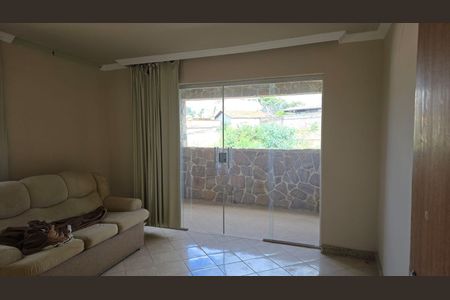 Sala de apartamento para alugar com 3 quartos, 267m² em Planalto, Belo Horizonte