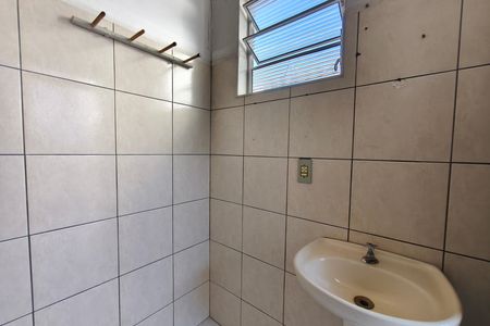 Banheiro de casa para alugar com 1 quarto, 65m² em Jardim Aero Continental, Campinas