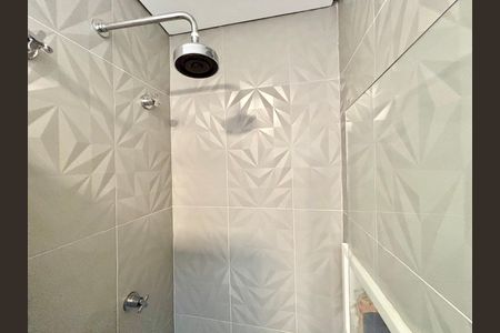 Studio para alugar com 35m², 1 quarto e 2 vagas Studio para alugar com 35m², 1 quarto e 2 vagasStudio Quarto Banheiro