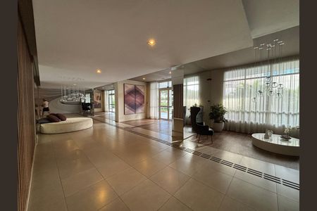 Studio para alugar com 35m², 1 quarto e 2 vagas Studio para alugar com 35m², 1 quarto e 2 vagasHall