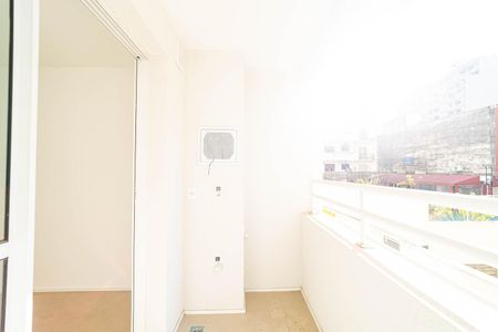 Sacada de kitnet/studio para alugar com 1 quarto, 24m² em Bela Vista, São Paulo
