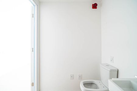 Studio para alugar com 24m², 1 quarto e sem vaga Studio para alugar com 24m², 1 quarto e sem vagaBanheiro