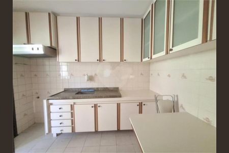 Apartamento à venda com 90m², 2 quartos e 2 vagas