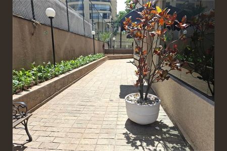 Apartamento à venda com 90m², 2 quartos e 2 vagas