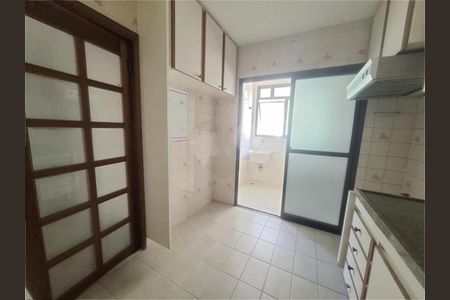 Apartamento à venda com 90m², 2 quartos e 2 vagas