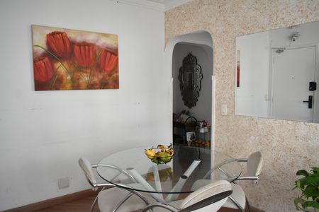 Sala de apartamento à venda com 3 quartos, 62m² em Vila da Saúde, São Paulo