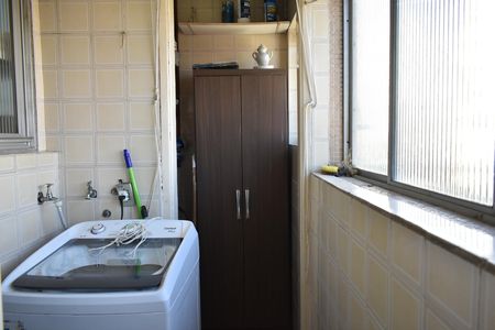 Apartamento à venda com 62m², 3 quartos e 1 vagaÁrea de Serviço