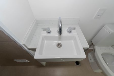 Studio para alugar com 24m², 1 quarto e sem vaga Studio para alugar com 24m², 1 quarto e sem vagaBanheiro