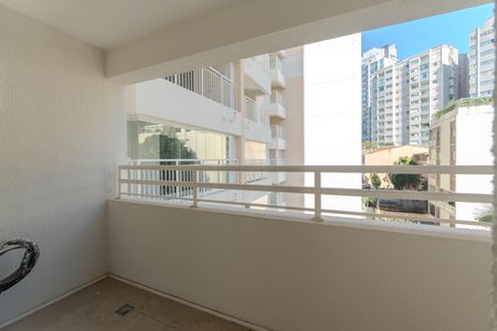 Studio para alugar com 24m², 1 quarto e sem vaga Studio para alugar com 24m², 1 quarto e sem vagaSacada