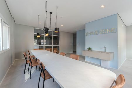 Studio para alugar com 24m², 1 quarto e sem vaga Studio para alugar com 24m², 1 quarto e sem vagaÁrea comum - Salão de festas