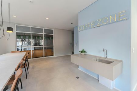 Studio para alugar com 24m², 1 quarto e sem vaga Studio para alugar com 24m², 1 quarto e sem vagaÁrea comum - Salão de festas