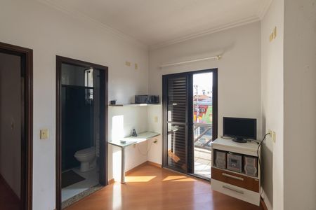 Casa para alugar com 300m², 4 quartos e 6 vagas Casa para alugar com 300m², 4 quartos e 6 vagasSuíte 2