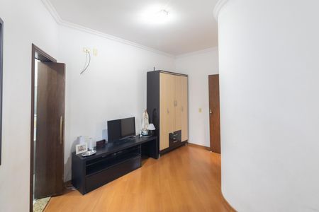 Casa para alugar com 300m², 4 quartos e 6 vagas Casa para alugar com 300m², 4 quartos e 6 vagasSuíte 4