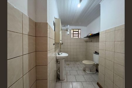 Casa à venda com 275m², 2 quartos e 1 vaga Casa à venda com 275m², 2 quartos e 1 vagaBanheiro