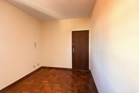 Sala de apartamento para alugar com 3 quartos, 110m² em Cidade Nova, Belo Horizonte