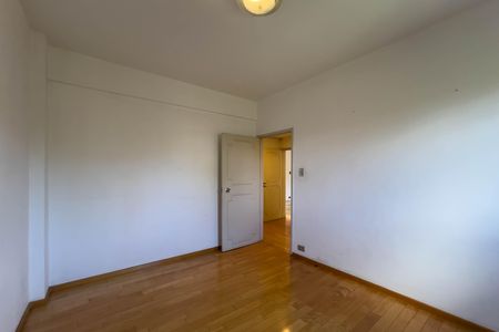 Apartamento para alugar com 191m², 3 quartos e 2 vagas Apartamento para alugar com 191m², 3 quartos e 2 vagasQuarto 2