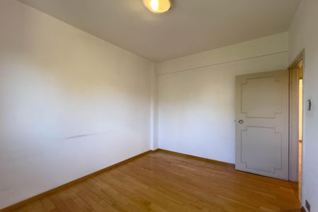 Apartamento para alugar com 191m², 3 quartos e 2 vagas Apartamento para alugar com 191m², 3 quartos e 2 vagasQuarto 2