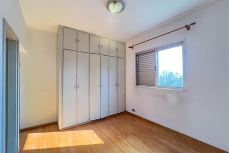Apartamento para alugar com 191m², 3 quartos e 2 vagas Apartamento para alugar com 191m², 3 quartos e 2 vagasQuarto 1