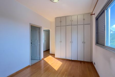 Apartamento para alugar com 191m², 3 quartos e 2 vagas Apartamento para alugar com 191m², 3 quartos e 2 vagasQuarto 1