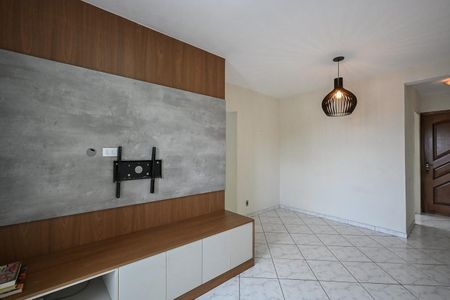 Sala de apartamento para alugar com 2 quartos, 54m² em Jardim Umarizal, São Paulo