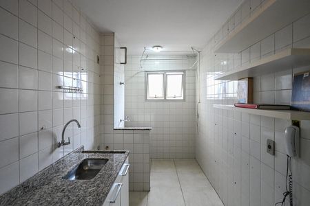 Apartamento à venda com 54m², 2 quartos e 1 vagaCozinha