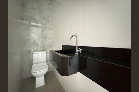Casa à venda com 3 quartos, 170m² em Parque Anhanguera, São Paulo