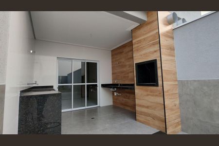 Casa à venda com 170m², 3 quartos e 3 vagas