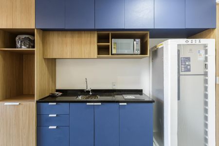 Studio para alugar com 25m², 1 quarto e sem vaga Studio para alugar com 25m², 1 quarto e sem vagaCozinha