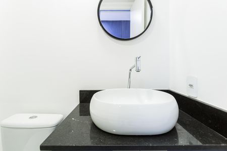 Studio para alugar com 25m², 1 quarto e sem vaga Studio para alugar com 25m², 1 quarto e sem vagaBanheiro
