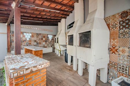 Apartamento à venda com 52m², 2 quartos e 1 vaga Apartamento à venda com 52m², 2 quartos e 1 vagaÁrea comum - Churrasqueira
