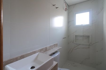 Apartamento para alugar com 63m², 2 quartos e 1 vaga Apartamento para alugar com 63m², 2 quartos e 1 vagaBanheiro da Suíte