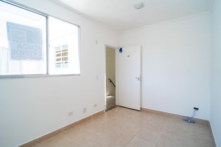 Apartamento para alugar com 55m², 2 quartos e 1 vaga Apartamento para alugar com 55m², 2 quartos e 1 vagaSala