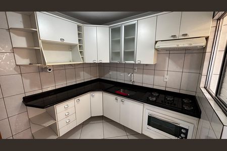 Apartamento à venda com 56m², 2 quartos e 1 vagaCozinha
