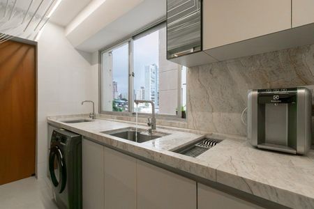 Apartamento à venda com 116m², 3 quartos e 2 vagas Apartamento à venda com 116m², 3 quartos e 2 vagasÁrea externa