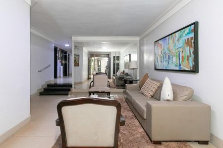 Apartamento à venda com 116m², 3 quartos e 2 vagas Apartamento à venda com 116m², 3 quartos e 2 vagasSala