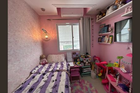 Apartamento à venda com 147m², 4 quartos e 2 vagasQuarto 2 - Suíte
