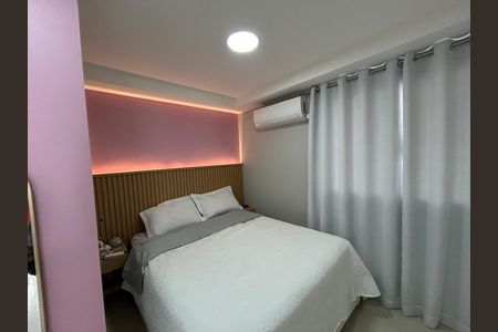 Apartamento à venda com 147m², 4 quartos e 2 vagasQuarto 4
