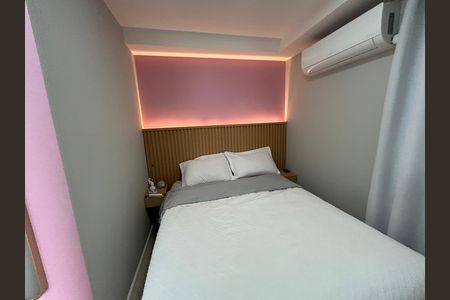 Apartamento à venda com 147m², 4 quartos e 2 vagasQuarto 4
