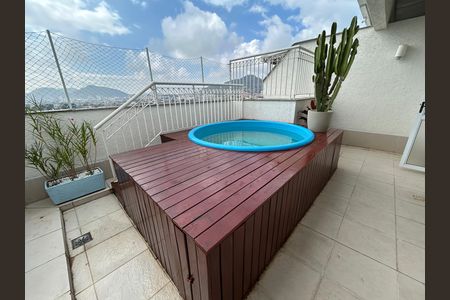 Apartamento à venda com 147m², 4 quartos e 2 vagasPiscina cobertura