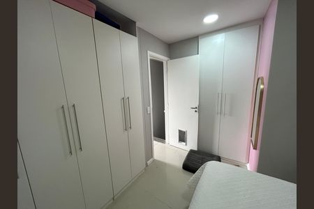 Apartamento à venda com 147m², 4 quartos e 2 vagasQuarto 4