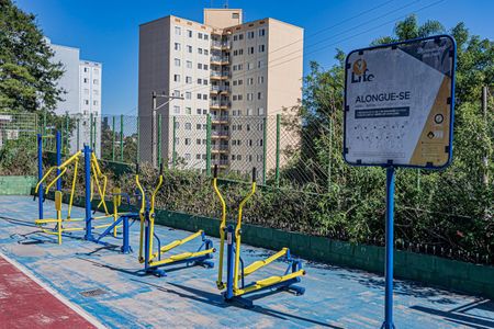 Apartamento para alugar com 65m², 2 quartos e 1 vaga Apartamento para alugar com 65m², 2 quartos e 1 vagaÁrea comum - Academia externa