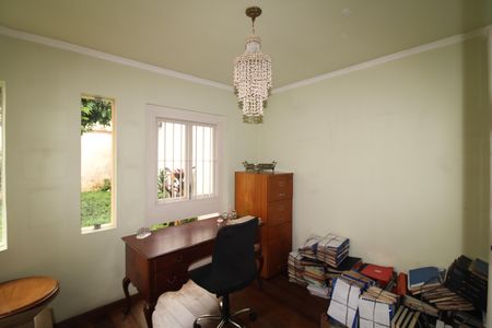 Casa à venda com 438m², 4 quartos e 6 vagasQuarto 1