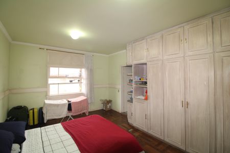 Casa à venda com 438m², 4 quartos e 6 vagasQuarto 3