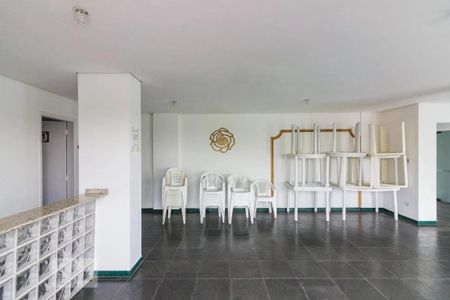 Apartamento à venda com 78m², 3 quartos e 3 vagas Apartamento à venda com 78m², 3 quartos e 3 vagasÁrea comum - Salão de festas