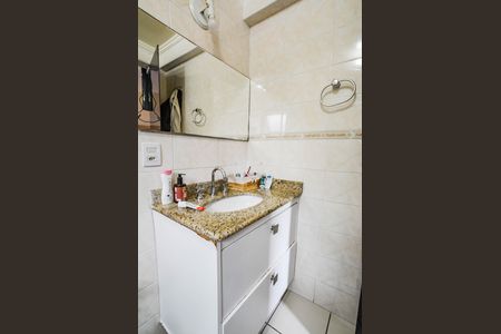 Apartamento à venda com 98m², 3 quartos e 2 vagas Apartamento à venda com 98m², 3 quartos e 2 vagasBanheiro da Suíte