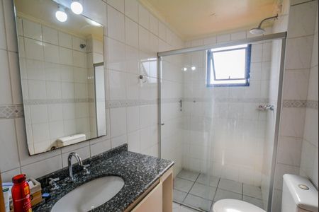 Apartamento à venda com 98m², 3 quartos e 2 vagas Apartamento à venda com 98m², 3 quartos e 2 vagasBanheiro Social