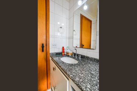 Banheiro Social de apartamento à venda com 3 quartos, 98m² em Vila Valparaíso, Santo André