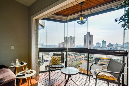 Apartamento à venda com 98m², 3 quartos e 2 vagas Apartamento à venda com 98m², 3 quartos e 2 vagasSala