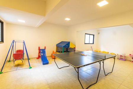 Apartamento à venda com 98m², 3 quartos e 2 vagas Apartamento à venda com 98m², 3 quartos e 2 vagasSala de Jogos