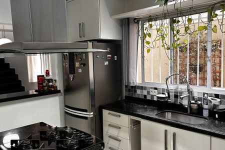 Casa para alugar com 146m², 3 quartos e 2 vagas Casa para alugar com 146m², 3 quartos e 2 vagasCozinha